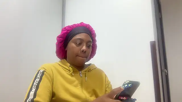 ChocolateCakeQueen online show from 01.08.26