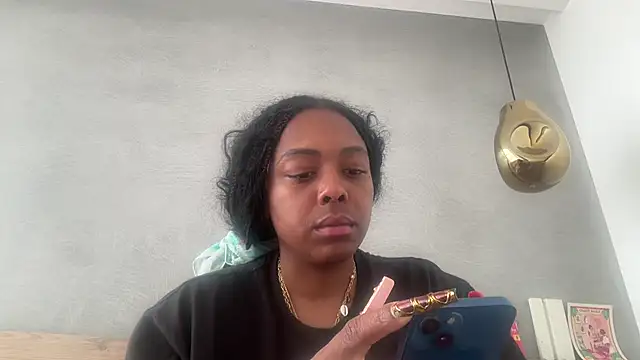 ChocolateCakeQueen online show from 04.21.26