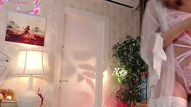 IreneHope online show from 10.22.25