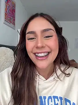 Snapshot of HazzelGray chatting on 02.23.25 HazzelGray online show from 02.23.25