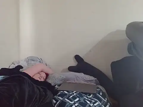 EXOTICLEXXXI online show from 12.19.25