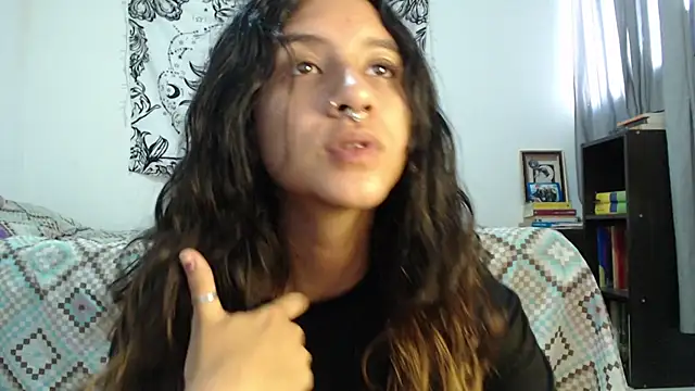 Snapshot of AlinaWoolf_ chatting on 12.10.24 AlinaWoolf  online show from 12.10.24