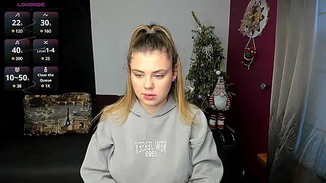 Snapshot of IsabellaBler chatting on 01.13.25 IsabellaBler online show from 01.13.25