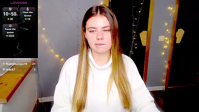 Snapshot of IsabellaBler chatting on 01.15.25 IsabellaBler online show from 01.15.25