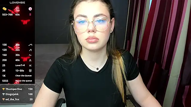 Snapshot of IsabellaBler chatting on 03.06.25 IsabellaBler online show from 03.06.25