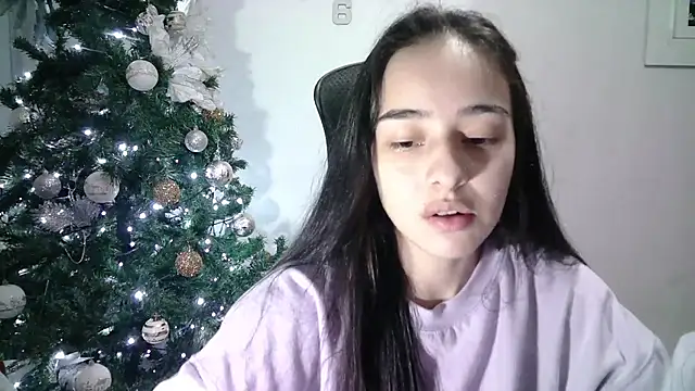 Snapshot of aineangeel chatting on 01.13.25 aineangeel online show from 01.13.25