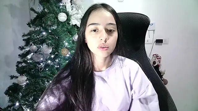 Snapshot of aineangeel chatting on 02.17.25 aineangeel online show from 02.17.25