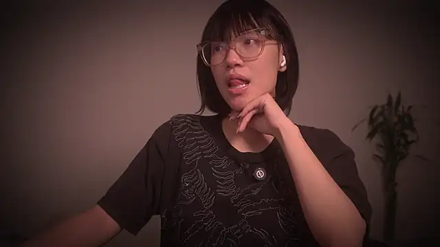 meganmei666 online show from 11.19.25