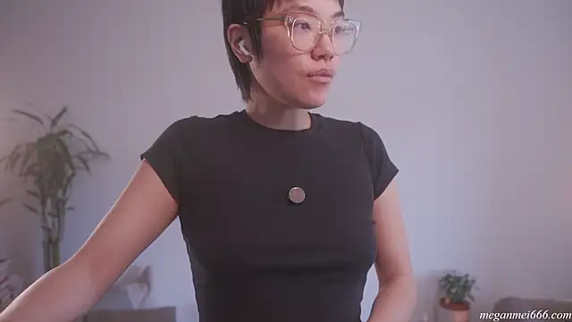 meganmei666 online show from 04.15.26