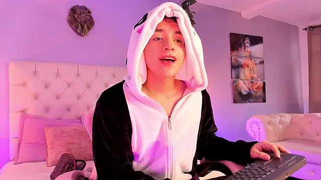 Brann tadzio online show from 12.23.24