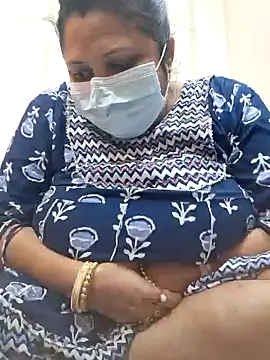 Snapshot of kunjan789 chatting on 12.30.24 kunjan789 online show from 12.30.24