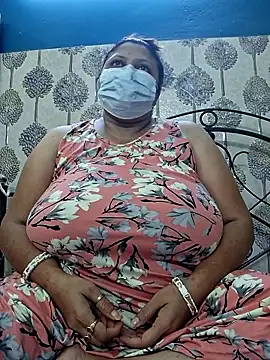 Snapshot of kunjan789 chatting on 09.18.25 kunjan789 online show from 09.18.25