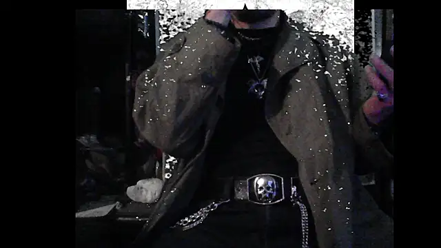 Snapshot of mrdemoncrowly chatting on 02.02.25 mrdemoncrowly online show from 02.02.25