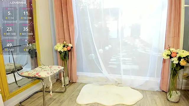 Selena Reeves online show from 09.19.25