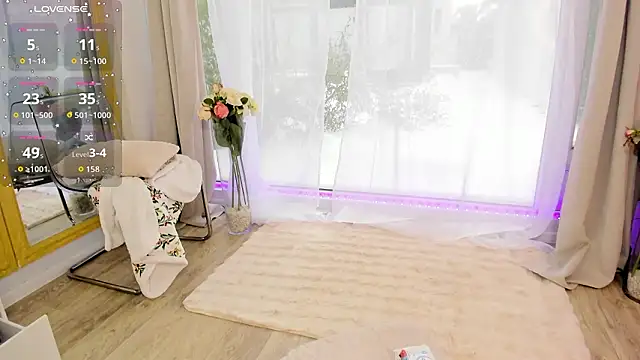 Selena Reeves online show from 02.21.26