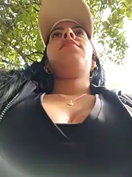 Emily Wane online show from 04.18.26