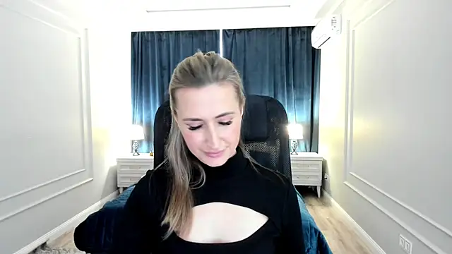 PassionGlow online show from 02.07.25