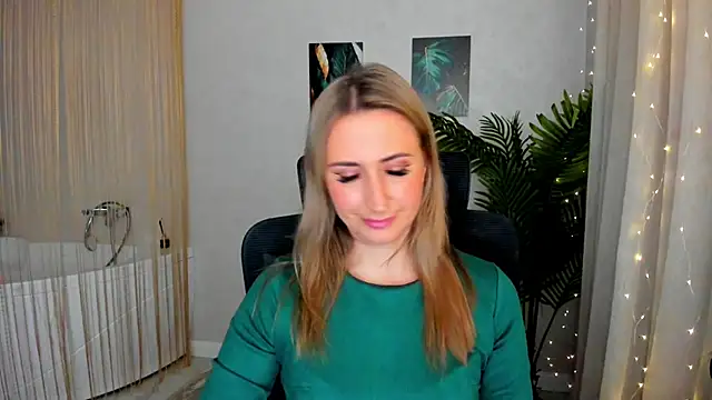 PassionGlow online show from 03.05.25