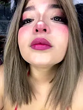 CharlotteMillers online show from 12.04.25