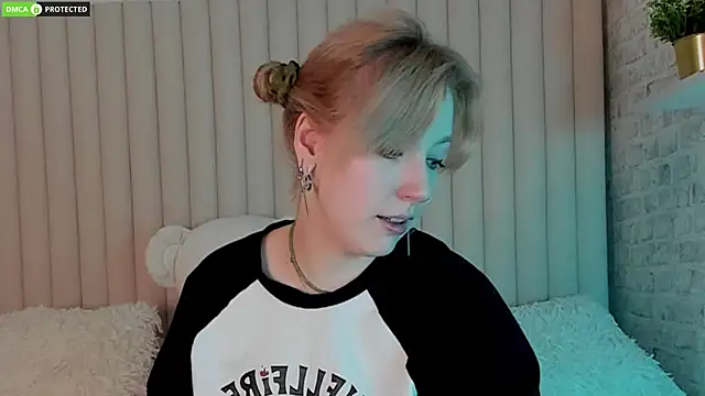 RachelCart online show from 11.25.25