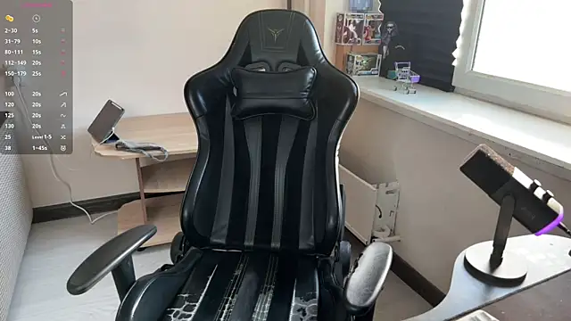 Snapshot of carthylovvve chatting on 07.20.26 carthylovvve online show from 07.20.26