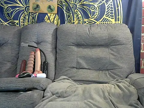 Snapshot of lovely_lola1111 chatting on 06.18.26 lovely lola1111 online show from 06.18.26
