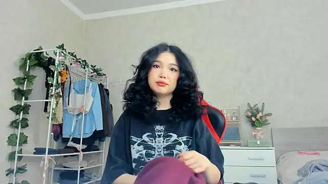 Snapshot of wastforu chatting on 01.20.25 wastforu online show from 01.20.25