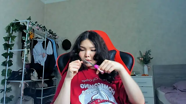 wastforu online show from 02.24.25