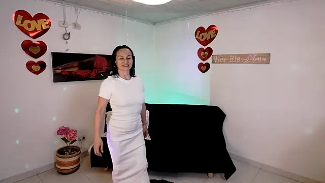 lollita 23  online show from 04.06.26