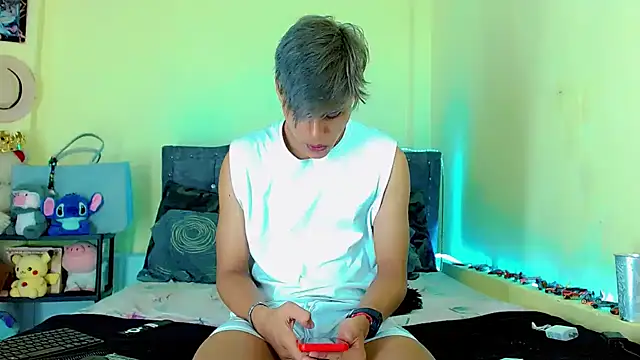 Liamscott  online show from 04.11.26