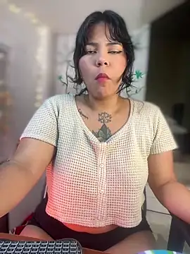 JulianaCastillo online show from 01.12.25