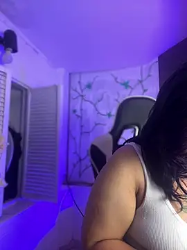 JulianaCastillo online show from 01.19.25