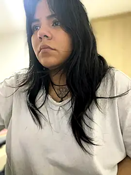 JulianaCastillo online show from 09.30.25