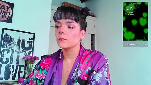 purple em69 online show from 02.08.25