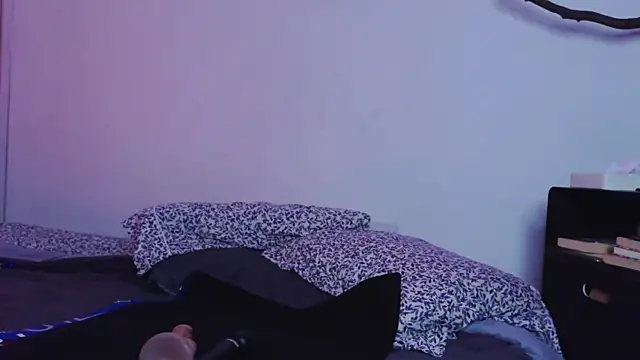 purple em69 online show from 09.17.25