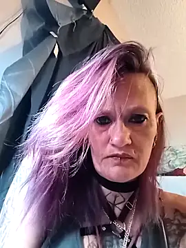 renegade vyxxen online show from 03.04.26