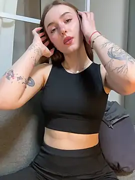 Snapshot of hotAssHell_ chatting on 02.25.25 hotAssHell online show from 02.25.25