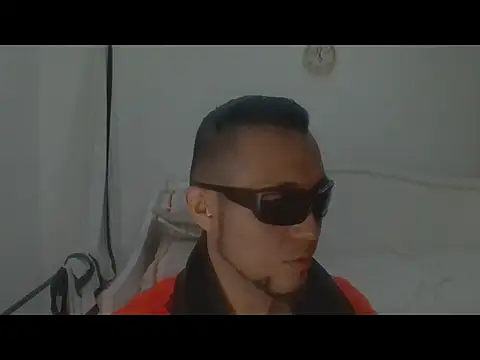 Snapshot of Yeye25199 chatting on 01.06.25 Yeye25199 online show from 01.06.25