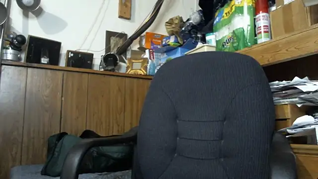 handsomeguy0729 online show from 03.18.25