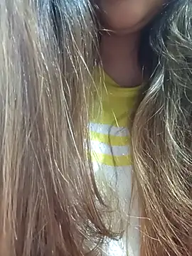 Snapshot of _Redwine_ chatting on 03.03.25 Redwine online show from 03.03.25