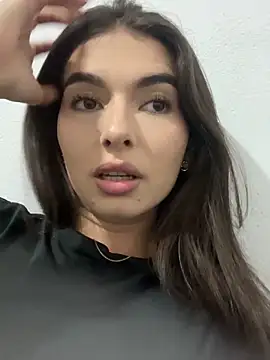 Coralinee 01 online show from 02.21.26