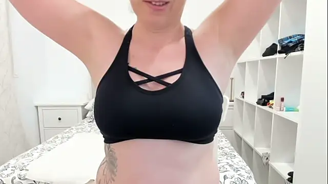 emmita69  online show from 11.13.25