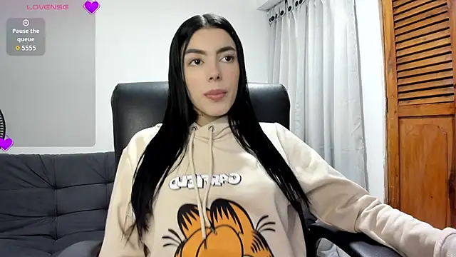 MerySummer online show from 12.20.25