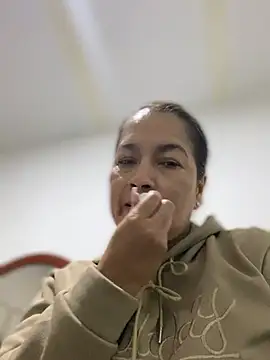 Snapshot of Jlo_69 chatting on 07.23.26 Jlo 69 online show from 07.23.26