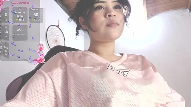 Amara18  online show from 11.10.25