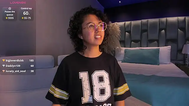 Amareto  online show from 02.02.25