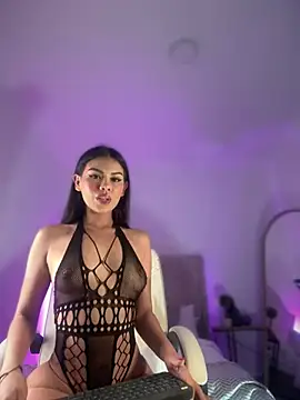 Snapshot of SakuraKato chatting on 03.16.25 SakuraKato online show from 03.16.25