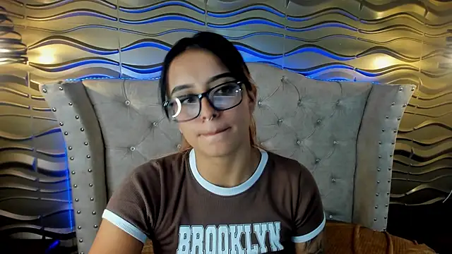 Andreita Jones online show from 01.14.25