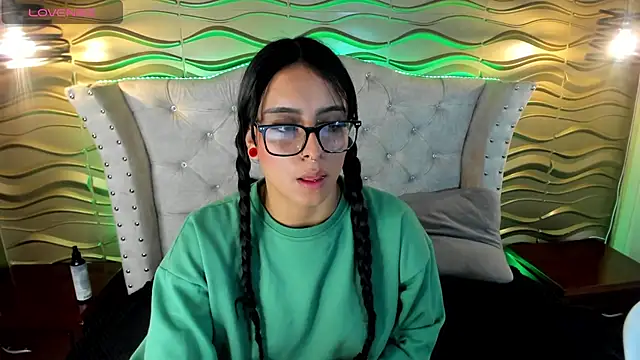 Andreita Jones online show from 01.24.25