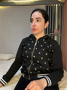 Victoria-And1 online show from 01.29.25